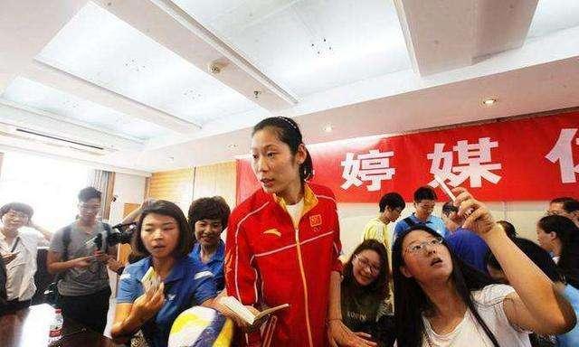女排联赛江苏vs河南,这场球赛比电视剧还精彩,你看懂了多少? 女排联赛江苏vs河南,这场球赛比电视剧还精彩,你看懂了多少?